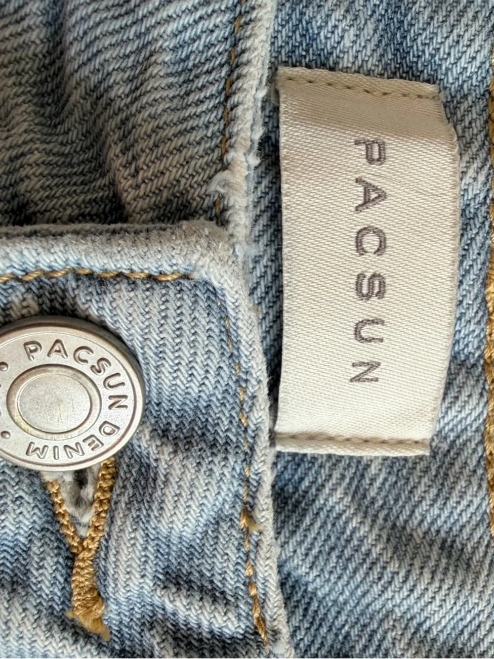 PacSun Casey Low Rise Baggy Light Wash Denim Cutoff Shorts